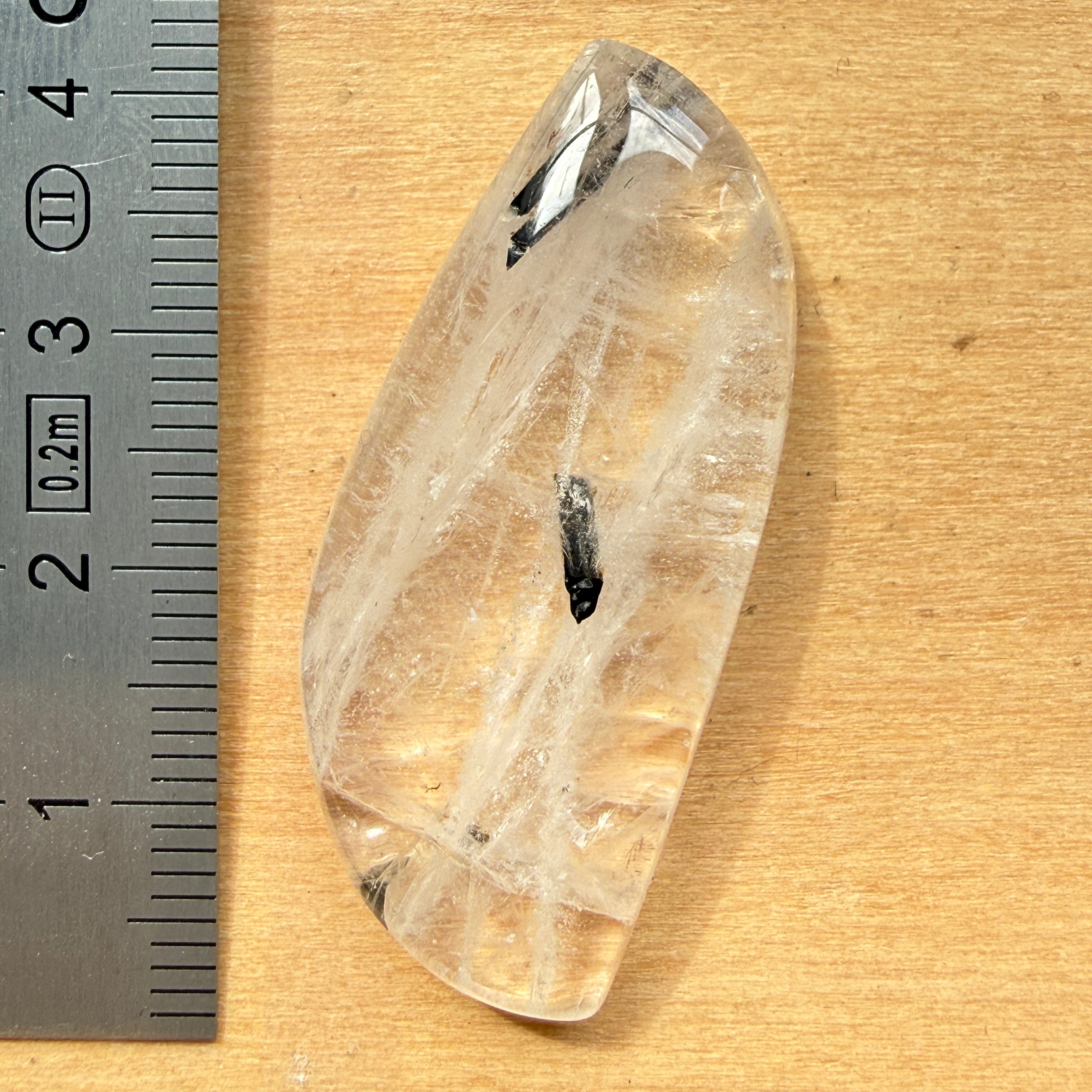 Cabochon Tourmaline Noire dans Quartz