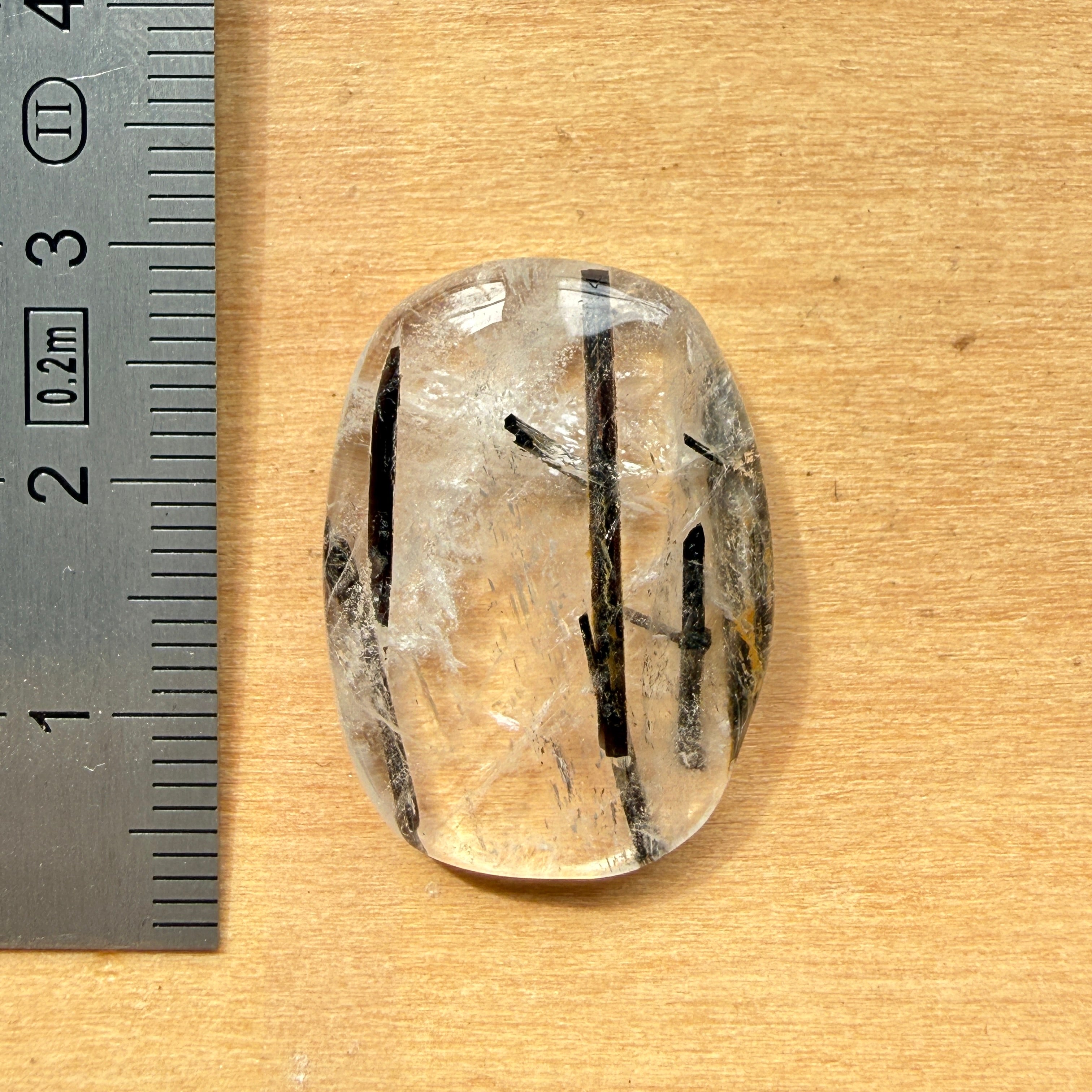 Cabochon Tourmaline Noire dans Quartz
