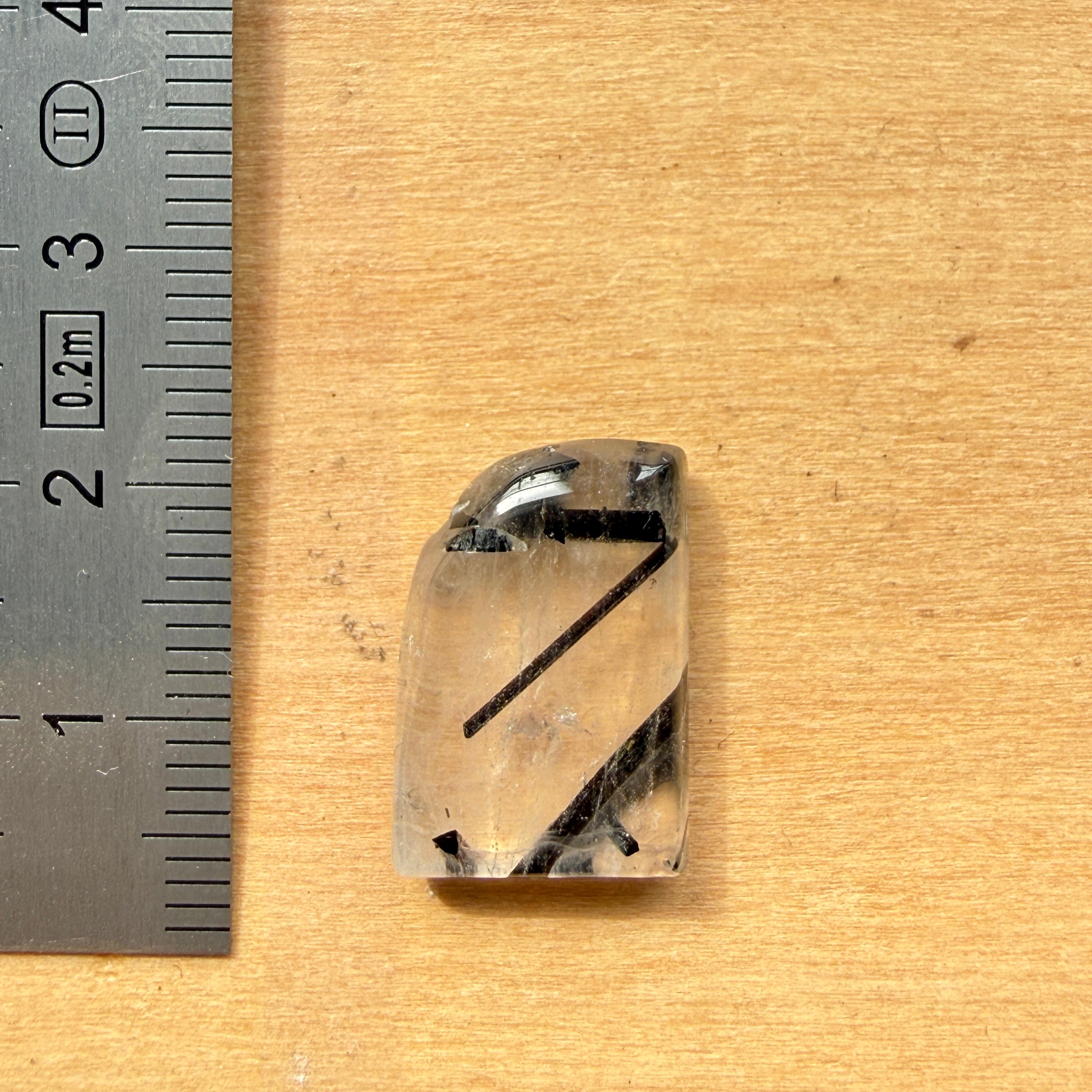 Cabochon Tourmaline Noire dans Quartz