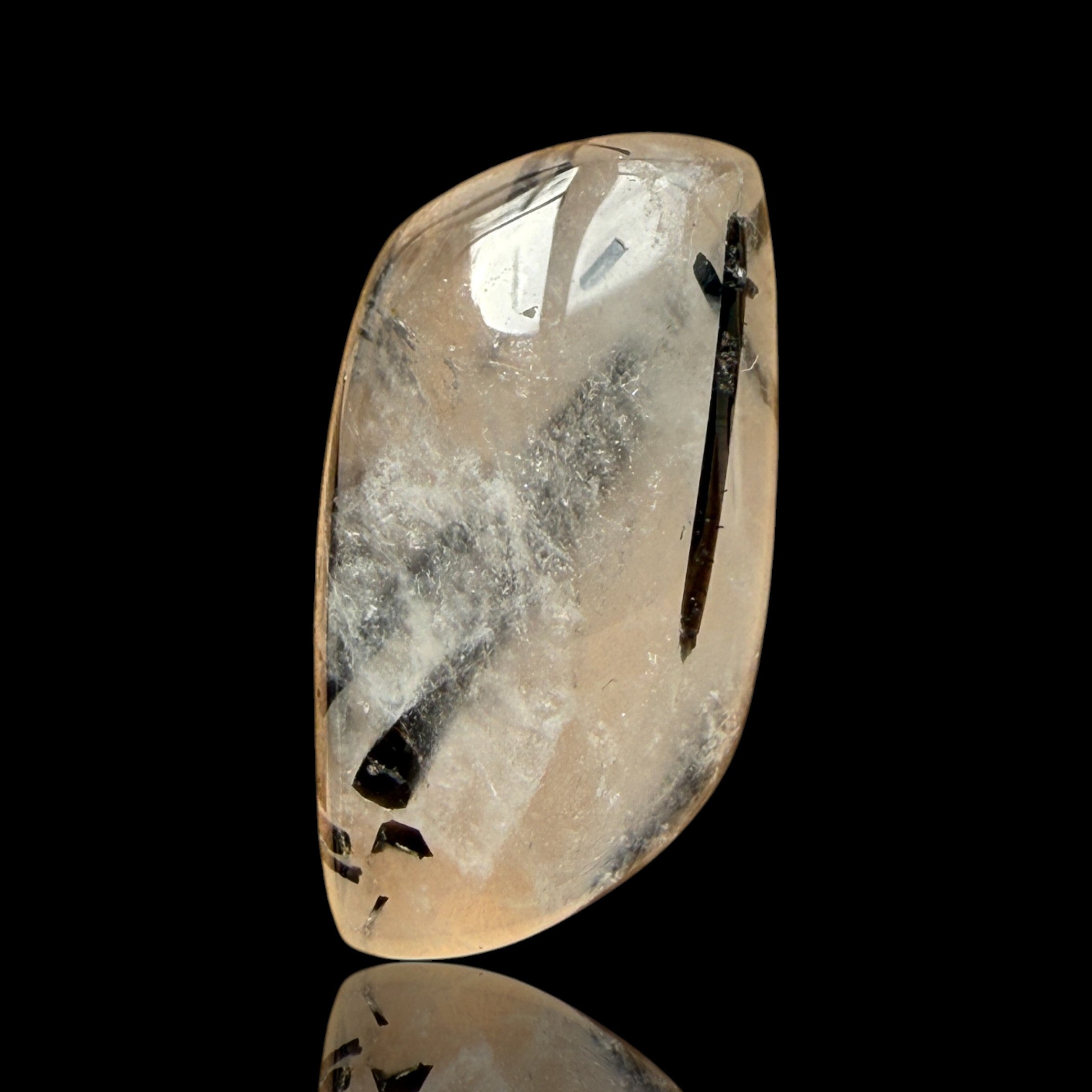 Cabochon Tourmaline Noire dans Quartz