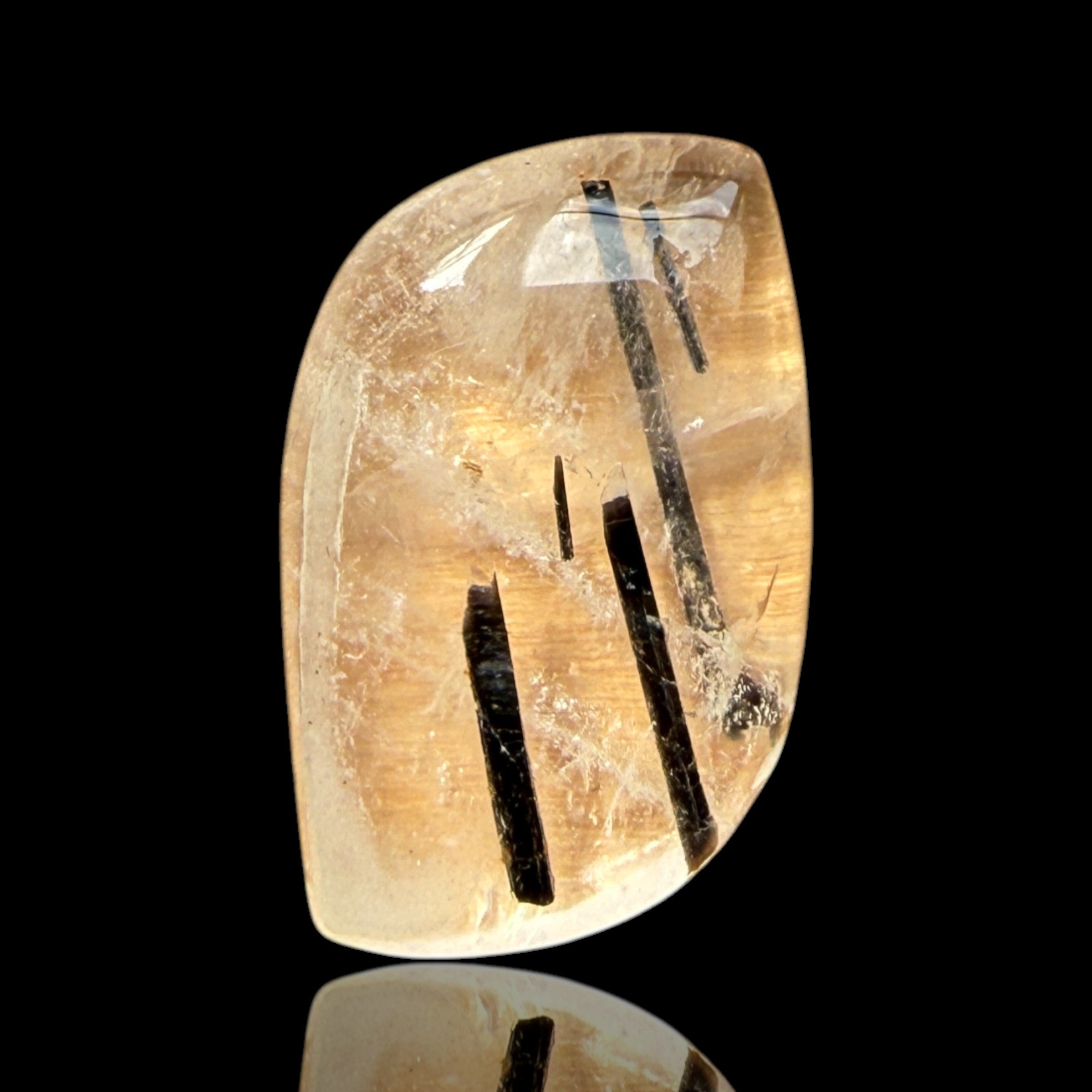 Cabochon Tourmaline Noire dans Quartz
