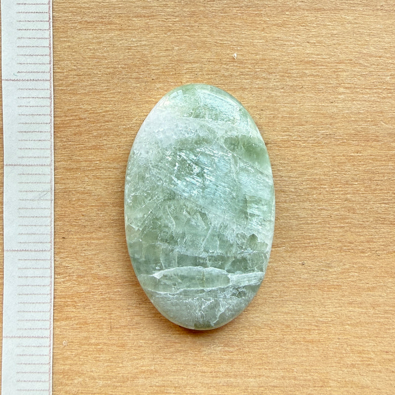 Cabochon Tourmaline Verte sur Quartz